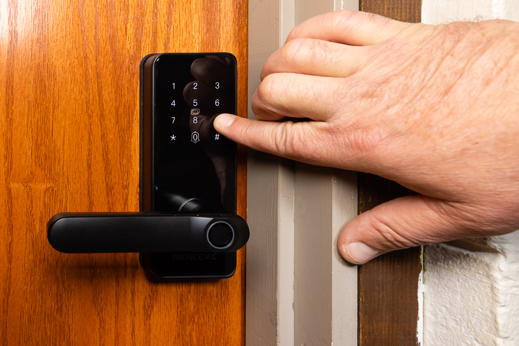 The Touch of Security: Exploring Fingerprint Locks for Your Doors